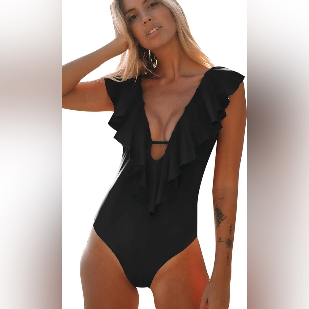 SPORLIKE Women One Piece Swimsuit V-Neck Ruffle Bathing Suit Padded Monokini